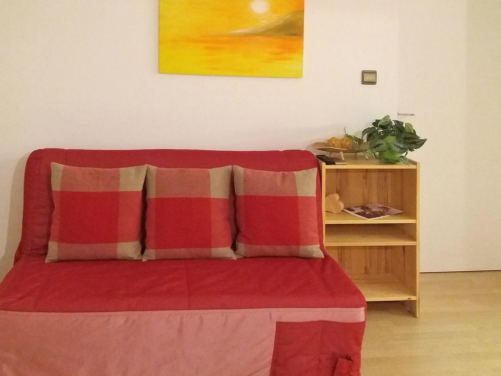 Appartements Erika Falzes Extérieur photo